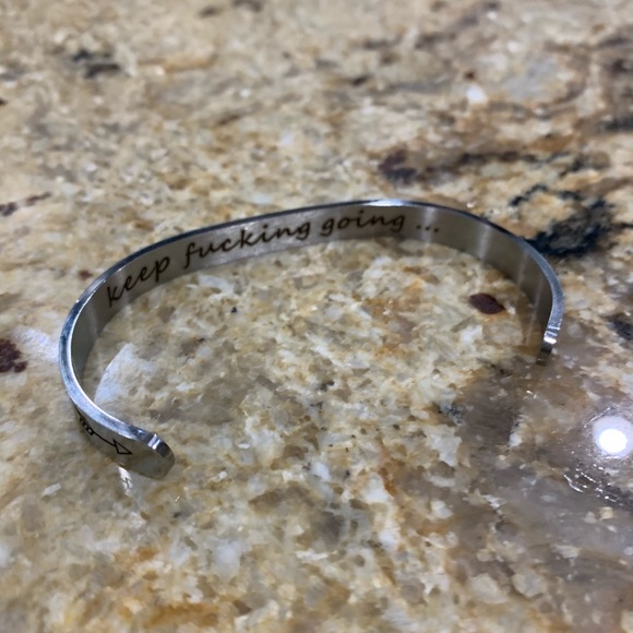 Keep Going Cuff bracelet unisex new - Picture 3 of 5